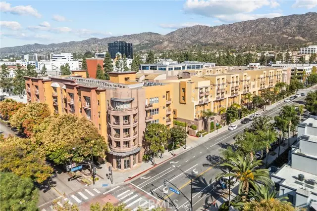 Burbank, CA 91502,201 E Angeleno #426