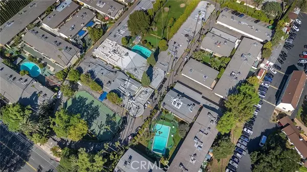 Sherman Oaks, CA 91423,14241 Magnolia