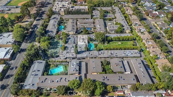 Sherman Oaks, CA 91423,14241 Magnolia