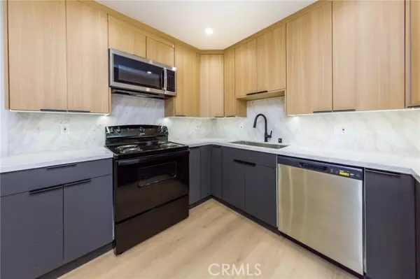 Reseda (los Angeles), CA 91335,7510 Etiwanda Avenue