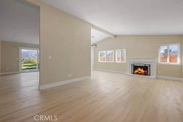 Canyon Country (santa Clarita), CA 91387,28434 Alder Peak