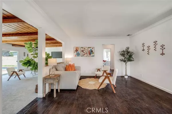 Reseda (los Angeles), CA 91335,6901 Bertrand Ave Avenue