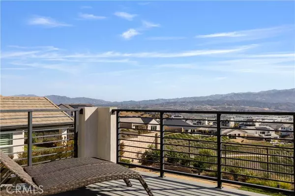 Castaic, CA 91384,28528 Wildflower Terrace
