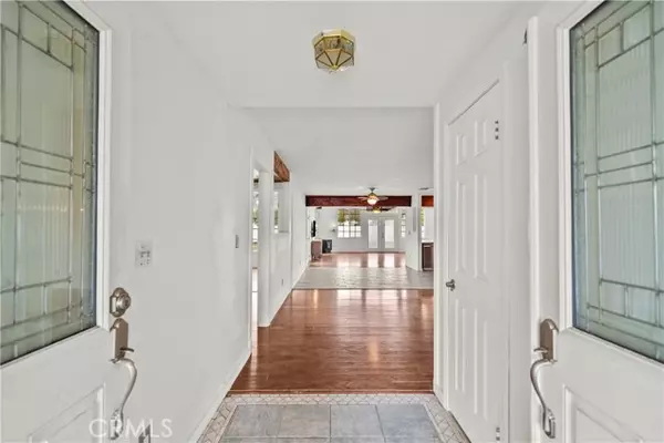 Saugus (santa Clarita), CA 91350,28144 Alaminos Drive