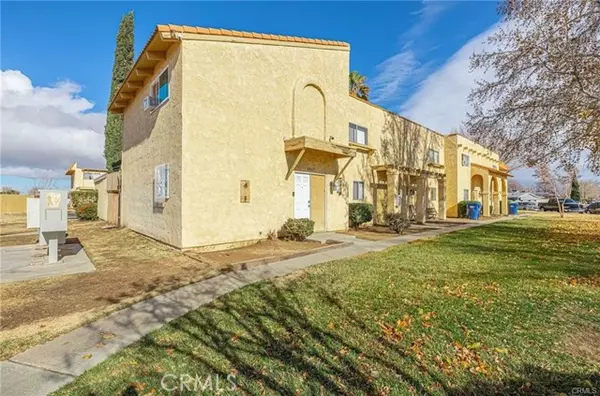 Lancaster, CA 93535,43627 Stanridge