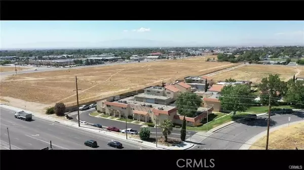 Lancaster, CA 93535,43627 Stanridge