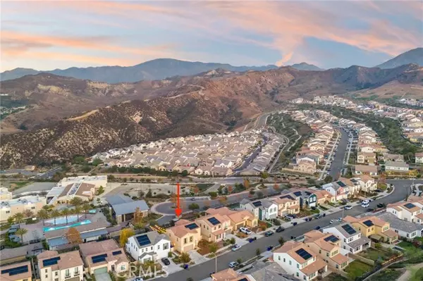 Canyon Country (santa Clarita), CA 91387,25140 Golden Maple Drive