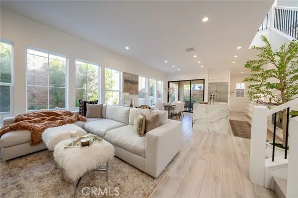 Porter Ranch (los Angeles), CA 91326,20811 W Bur Oak Circle