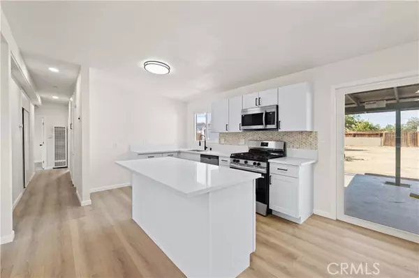 Palmdale, CA 93550,37857 Melton