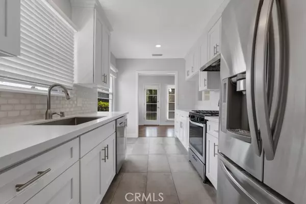 Reseda (los Angeles), CA 91335,18350 Lorne Street