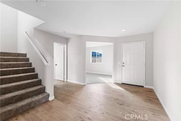 Lancaster, CA 93536,42570 72nd Street