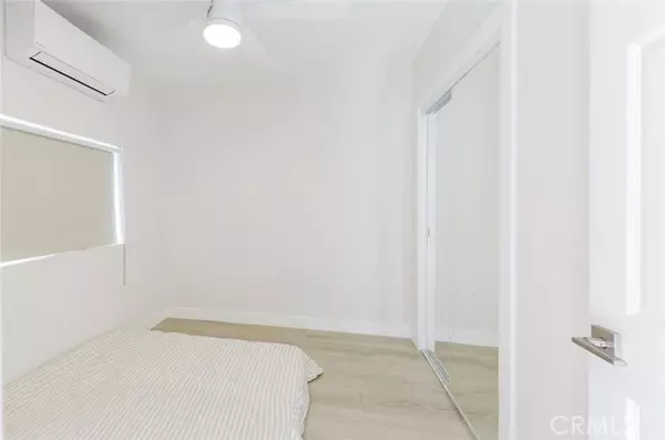 Granada Hills (los Angeles), CA 91344,11203 Montgomery Avenue