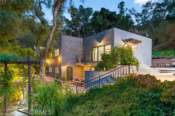 Los Angeles, CA 91042,7580 McGroarty Terrace