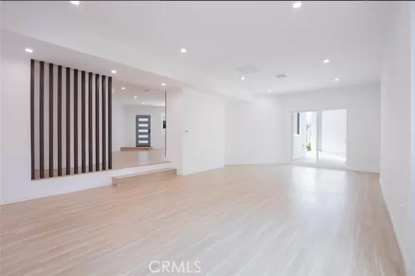 Los Angeles, CA 90046,1346 N Stanley Avenue #1