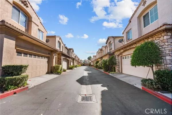 North Hills (los Angeles), CA 91343,9447 Hendrix