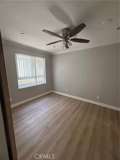 North Hollywood (los Angeles), CA 91602,10900 Blix #4