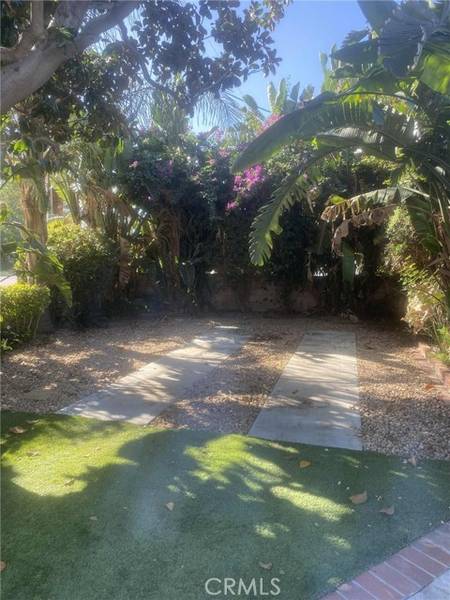 19937 Parthenia Street, Northridge (los Angeles), CA 91324