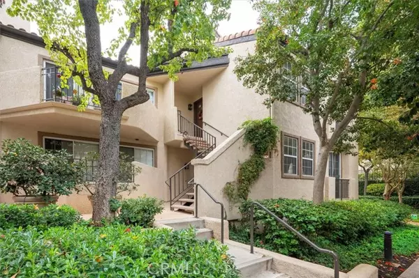 Valencia (santa Clarita), CA 91355,24115 Del Monte Drive #75