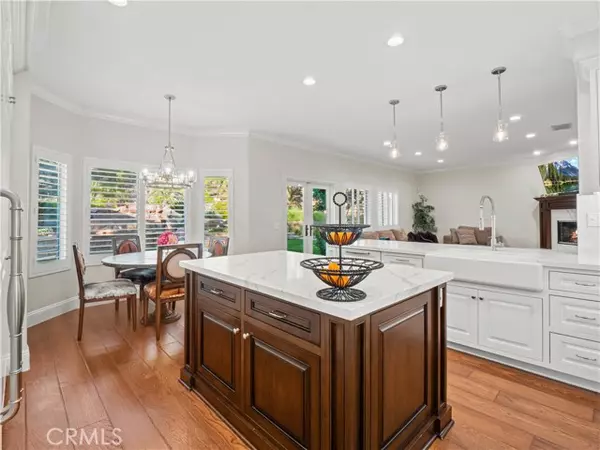 Canyon Country (santa Clarita), CA 91387,15345 Michael Crest