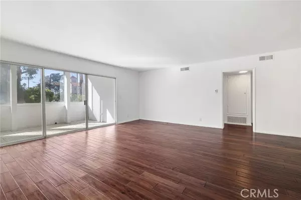 Santa Monica, CA 90403,1101 Lincoln Boulevard #1