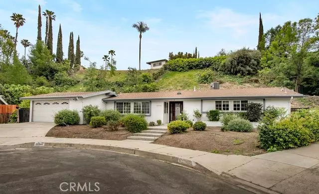 Woodland Hills (los Angeles), CA 91367,20546 Miranda Place