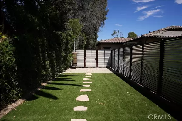 Tarzana (los Angeles), CA 91356,6009 Melvin Avenue