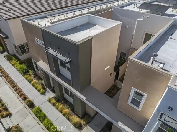 Valencia (santa Clarita), CA 91381,26912 Winding Trail Court