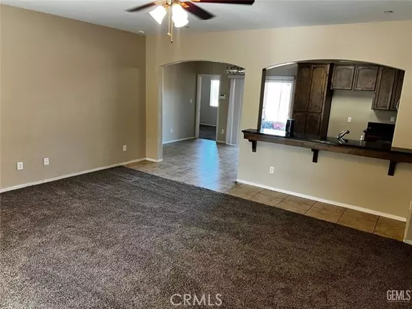 Bakersfield, CA 93307,204 Thunder Gulch