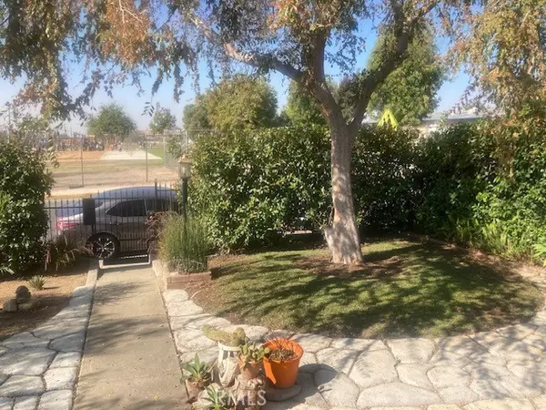 Bakersfield, CA 93305,2701 Berkeley