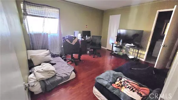 Reseda (los Angeles), CA 91335,7641 Reseda Boulevard #87