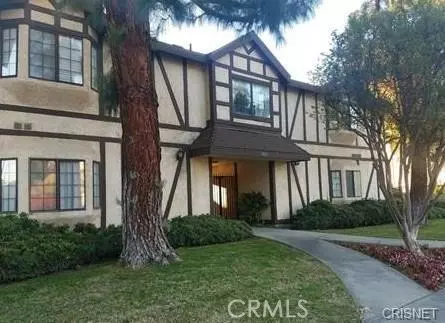 West Hills (los Angeles), CA 91307,7125 Shoup Avenue #201