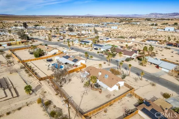 Twentynine Palms, CA 92277,73843 White Sands