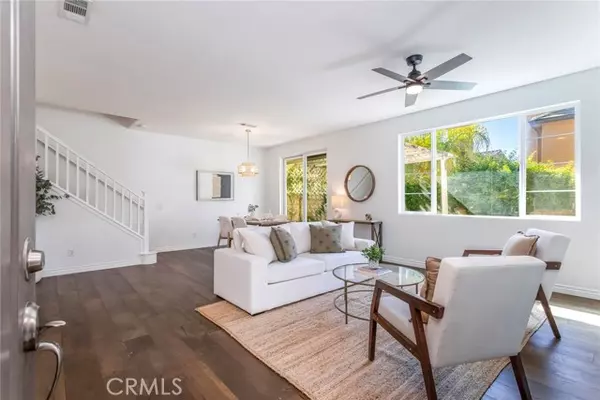 Saugus (santa Clarita), CA 91350,19336 Opal Lane