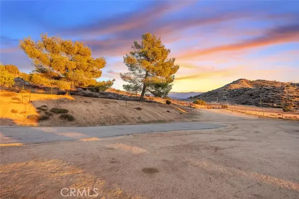 Agua Dulce, CA 91390,6803 Sierra