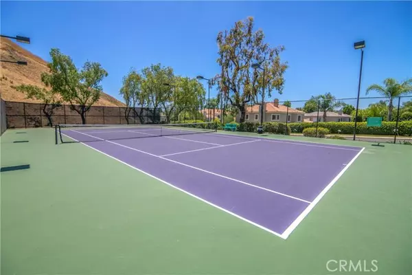 Calabasas, CA 91302,25527 Hamilton Court