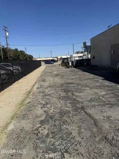 Lancaster, CA 93534,44814 Date