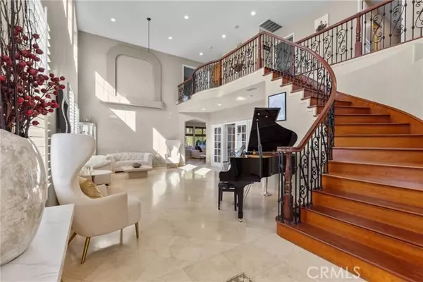 Porter Ranch (los Angeles), CA 91326,20219 Wynfreed