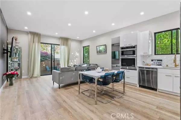 Burbank, CA 91505,1918 N Maple