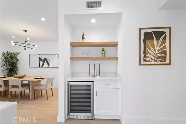 West Hollywood, CA 90046,1409 Havenhurst Drive #3