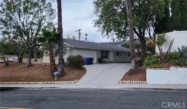 Thousand Oaks, CA 91362,2453 Los Feliz