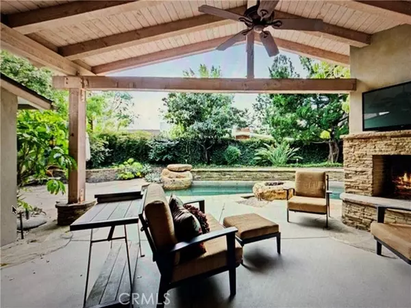 23804 Oxnard, Woodland Hills (los Angeles), CA 91367