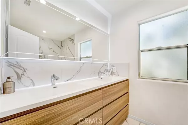 Chatsworth (los Angeles), CA 91311,10025 Topanga Canyon #109