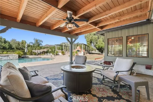 Agua Dulce, CA 91390,32852 Agua Dulce Canyon Road