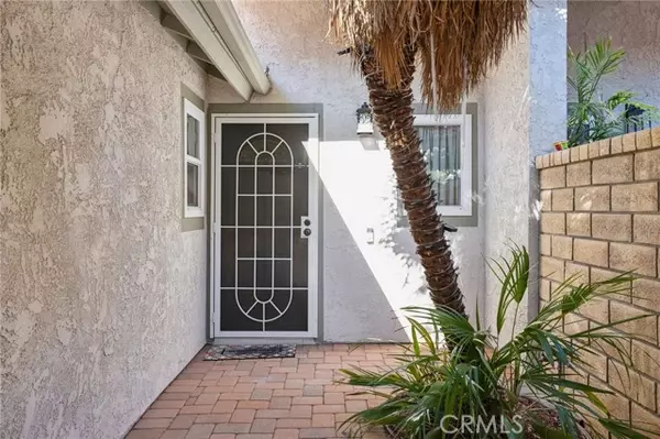 Canyon Country (santa Clarita), CA 91387,15813 Ada