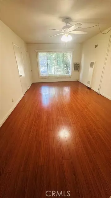 Hollywood (los Angeles), CA 90028,5851 Harold Way #1