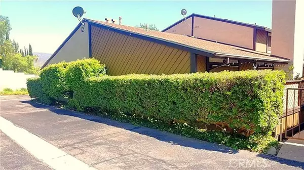 Canyon Country (santa Clarita), CA 91387,18223 Soledad Canyon Road #37