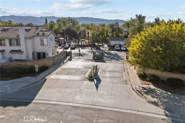 Saugus (santa Clarita), CA 91350,25412 Parkwood Lane