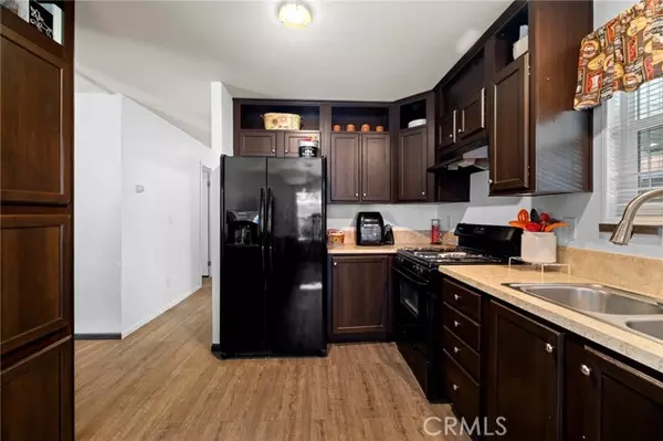 Palmdale, CA 93550,3524 E Avenue R #121