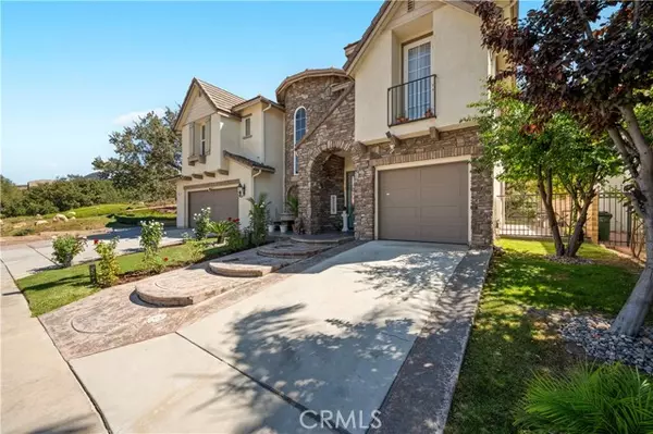 Simi Valley, CA 93063,5588 California Oak Street