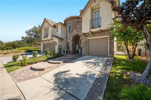 Simi Valley, CA 93063,5588 California Oak Street